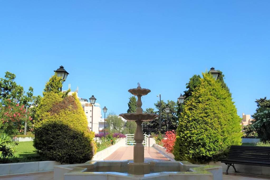 Appartement Dona Carlota Gardens, Sea Views, Pool, Restaurant à Torremolinos Extérieur photo
