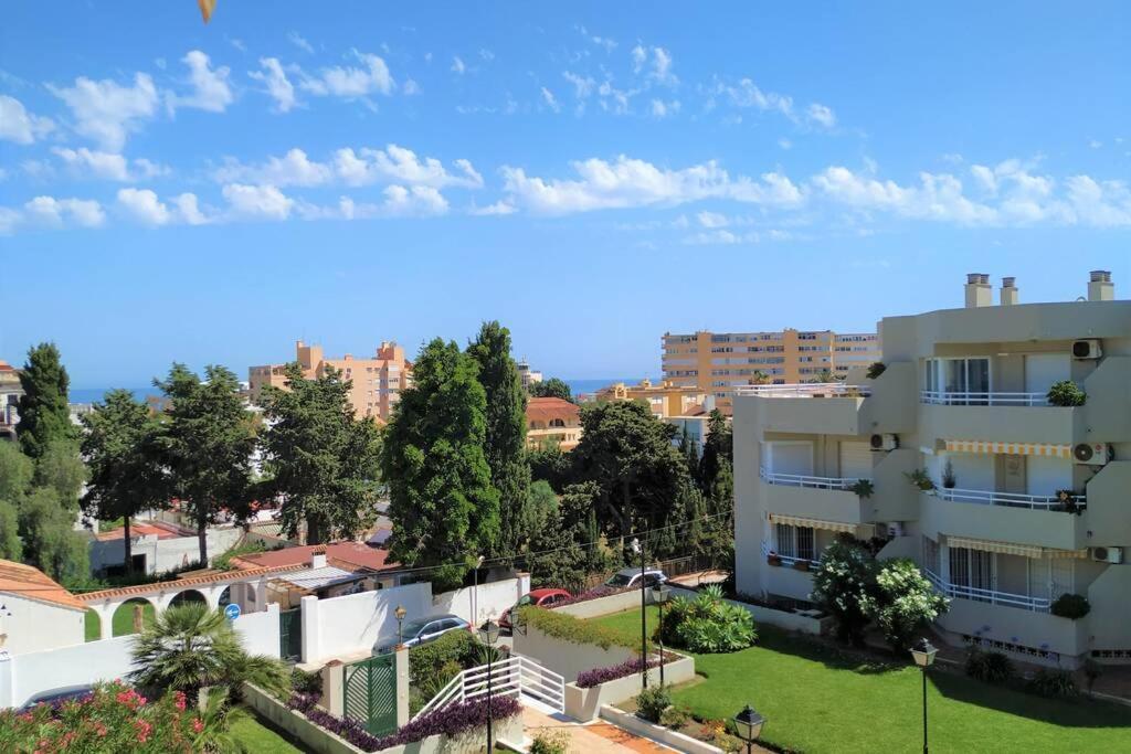 Appartement Dona Carlota Gardens, Sea Views, Pool, Restaurant à Torremolinos Extérieur photo