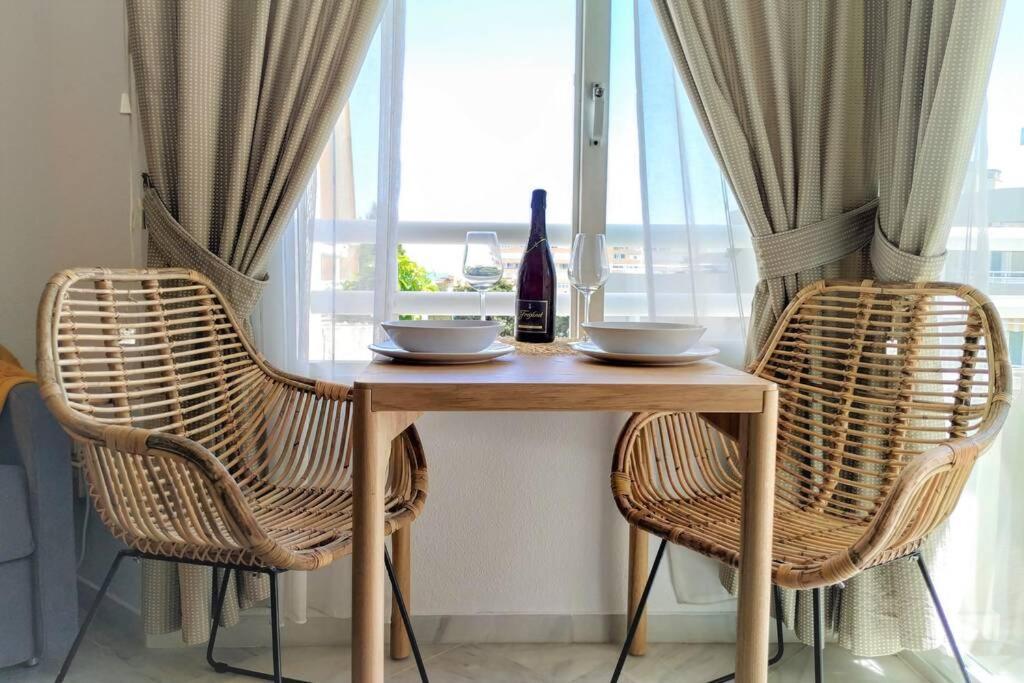 Appartement Dona Carlota Gardens, Sea Views, Pool, Restaurant à Torremolinos Extérieur photo