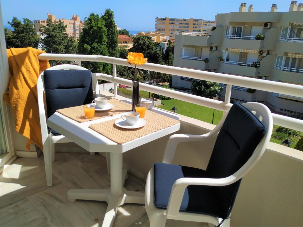 Appartement Dona Carlota Gardens, Sea Views, Pool, Restaurant à Torremolinos Extérieur photo